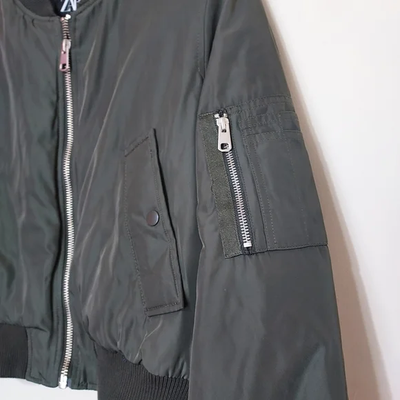 ZARA ZW COLLECTION Cropped Bomber Jacket - Picture 12 of 14